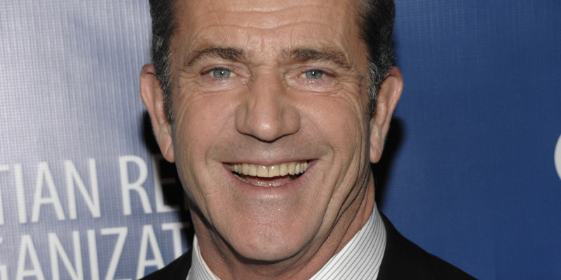 Mel Gibson salta del cine a la televisión como director EVAFM El pecado de escuchar